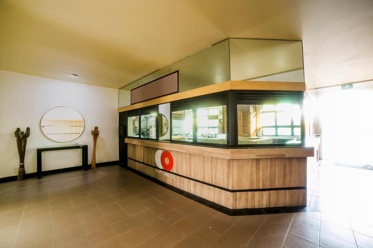 Capital O Autoparador Del Valle酒店