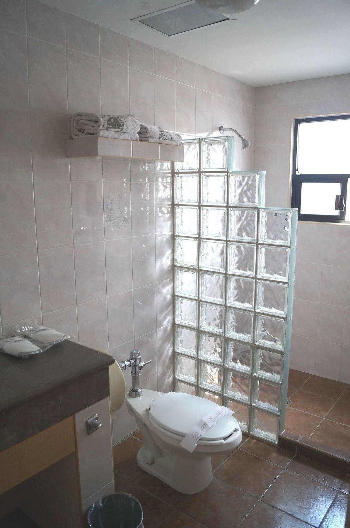 Capital O Autoparador Del Valle 3*墨西哥DF