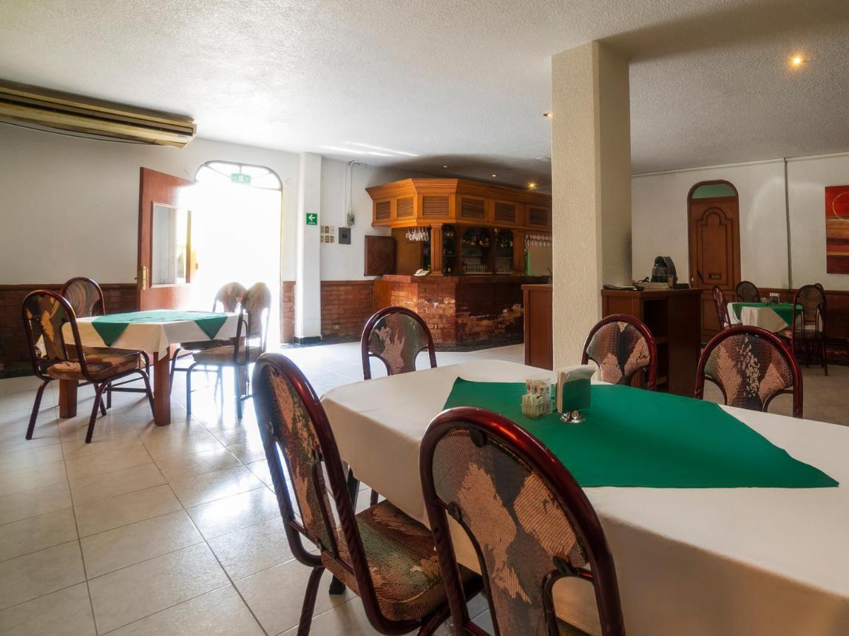 Hotel Capital O Autoparador Del Valle 3酒店*